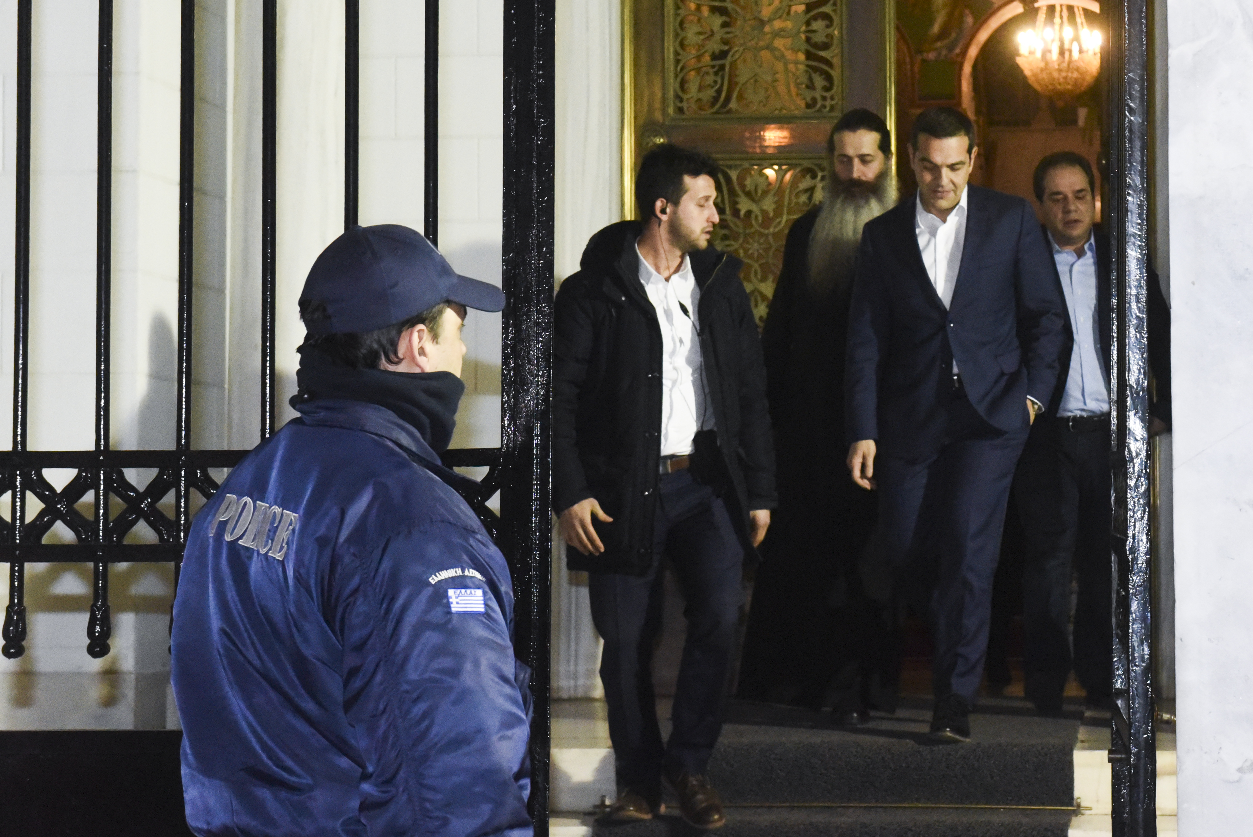 Στην ανάγκη εθνικής συναίνεσης για ΠΓΔΜ συμφώνησαν Ιερώνυμος – Τσίπρας