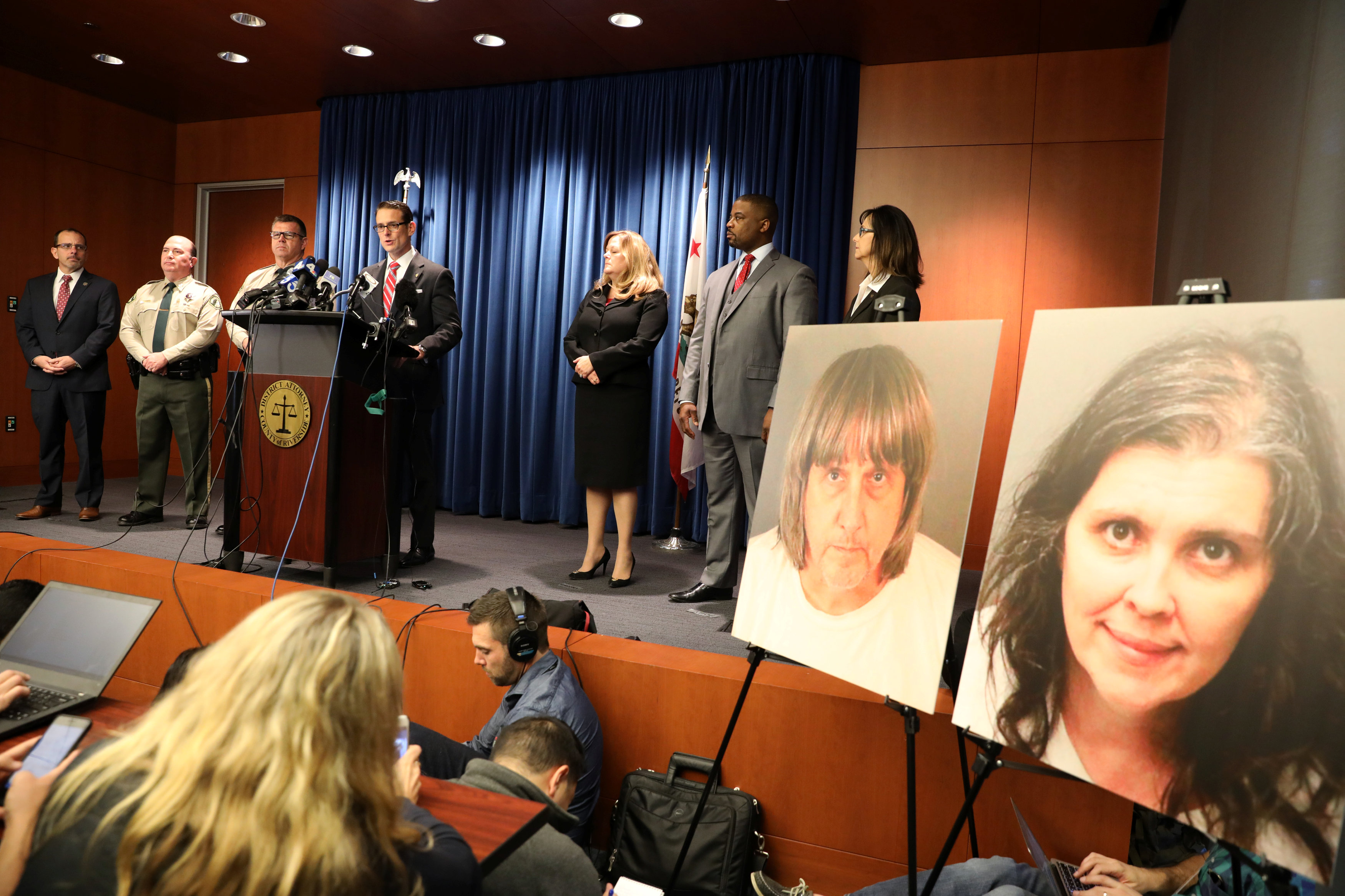 Το σπίτι της φρίκης: Δριμύ το κατηγορητήριο για τους γονείς