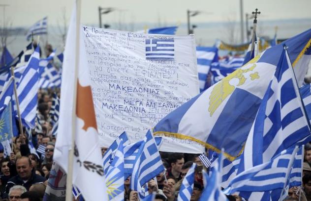 «Όλες οι γραμμές μας στραβωθήκανε» – και πάλι