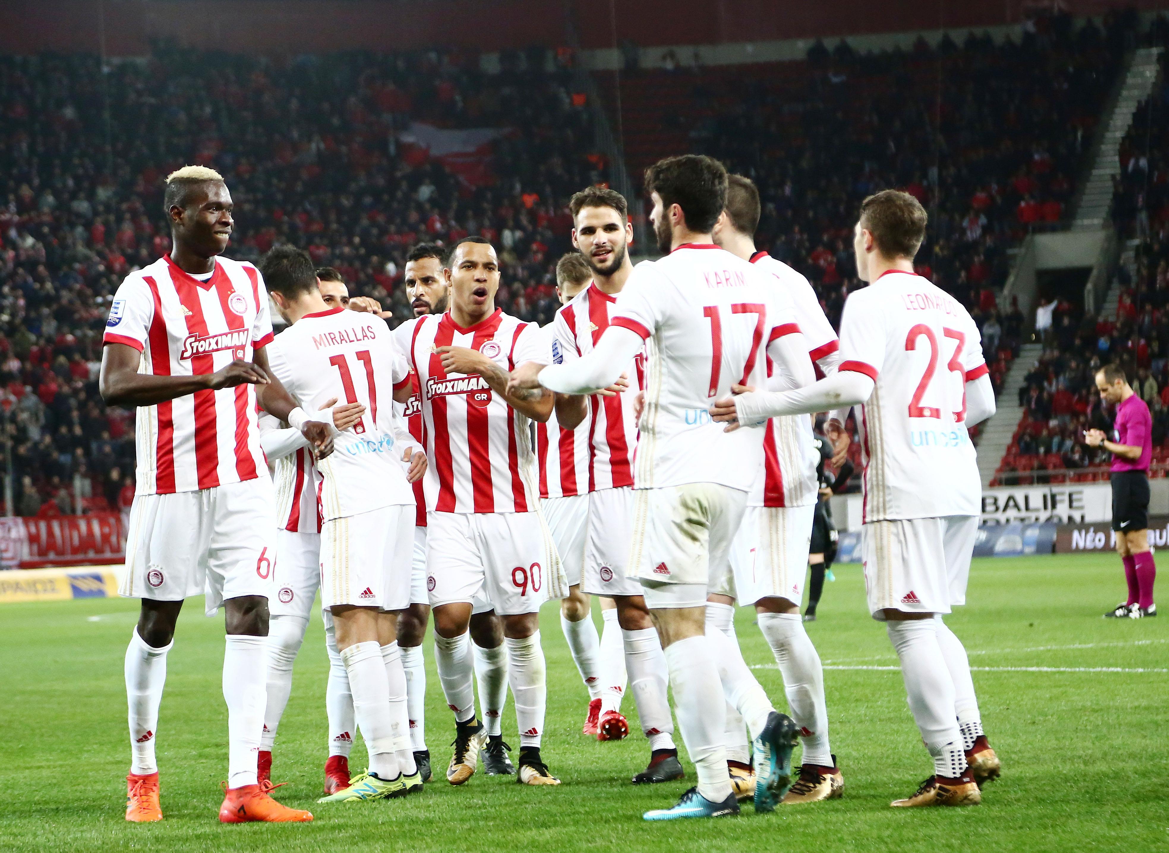 Ολυμπιακός – ΑΕΚ … επί τρία μέσα σε δέκα νύχτες