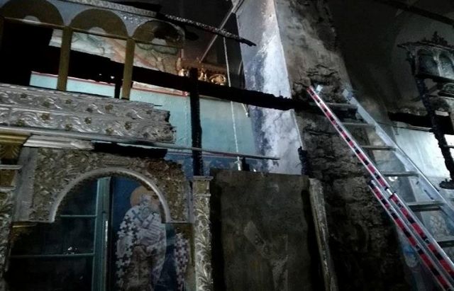 Μεγάλες ζημιές από πυρκαγιά στο ναό της Αγ. Παρασκευής Πραμάντων
