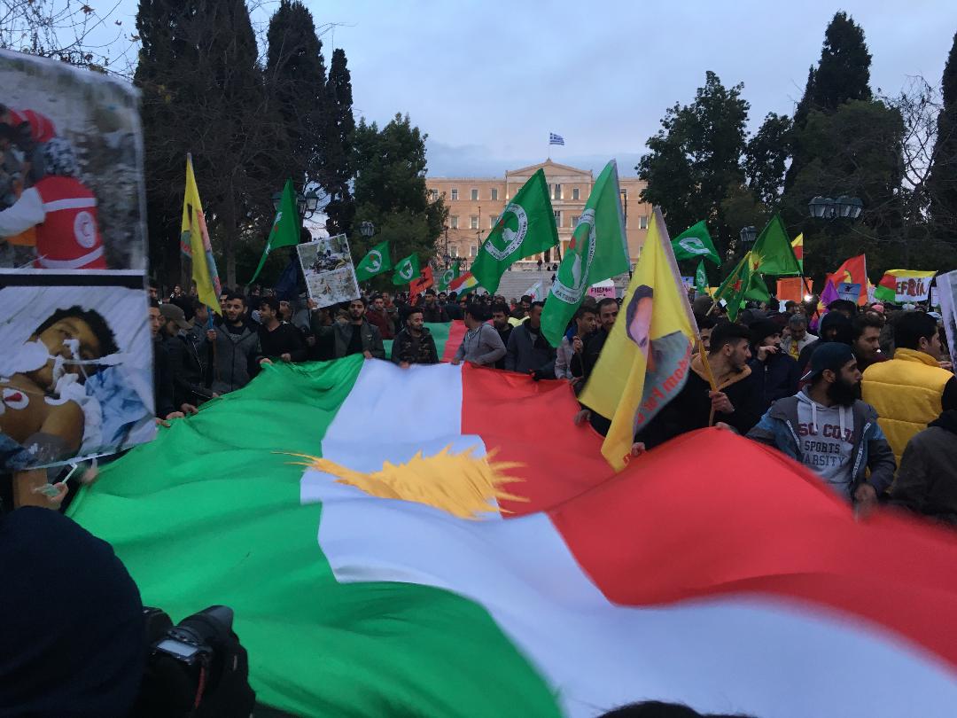 Πορεία των Κούρδων στην Αθήνα κατά της εισβολής στο Αφρίν [Εικόνες & Βίντεο]