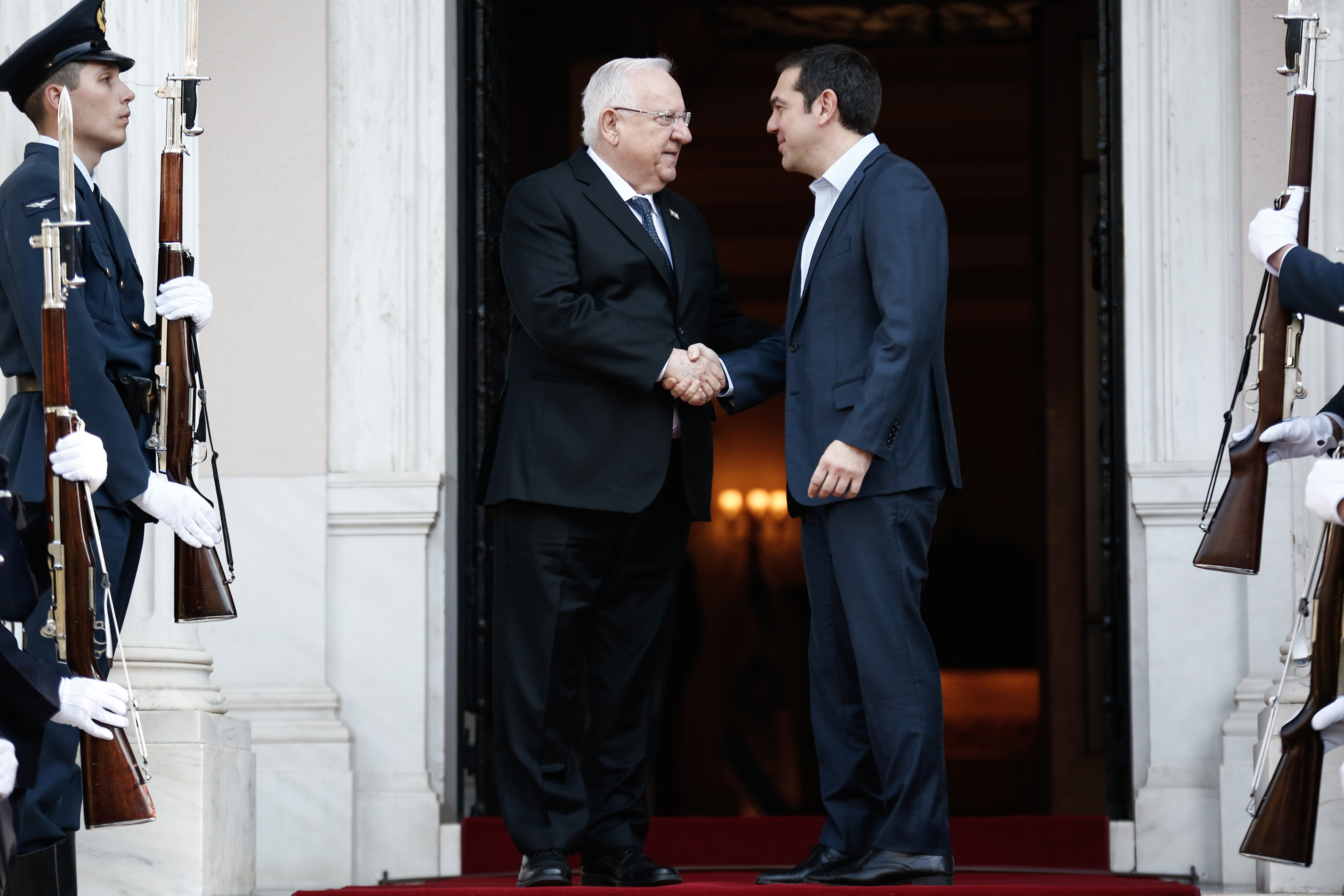 Τσίπρας – Ρίβλιν στο Μουσείο Ολοκαυτώματος της Θεσσαλονίκης