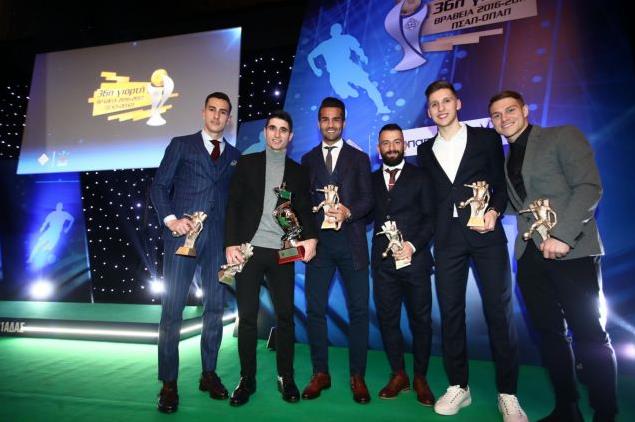 Κορυφαίοι Μάνταλος, Μπεργκ και Παπασταθόπουλος