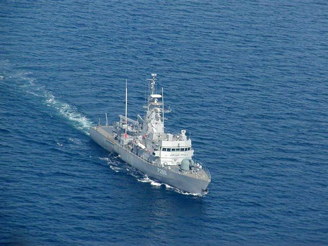 Anadolu: Η κανονιοφόρος Μαχητής με σημαία Βυζαντίου κοντά στη Σμύρνη [Βίντεο]