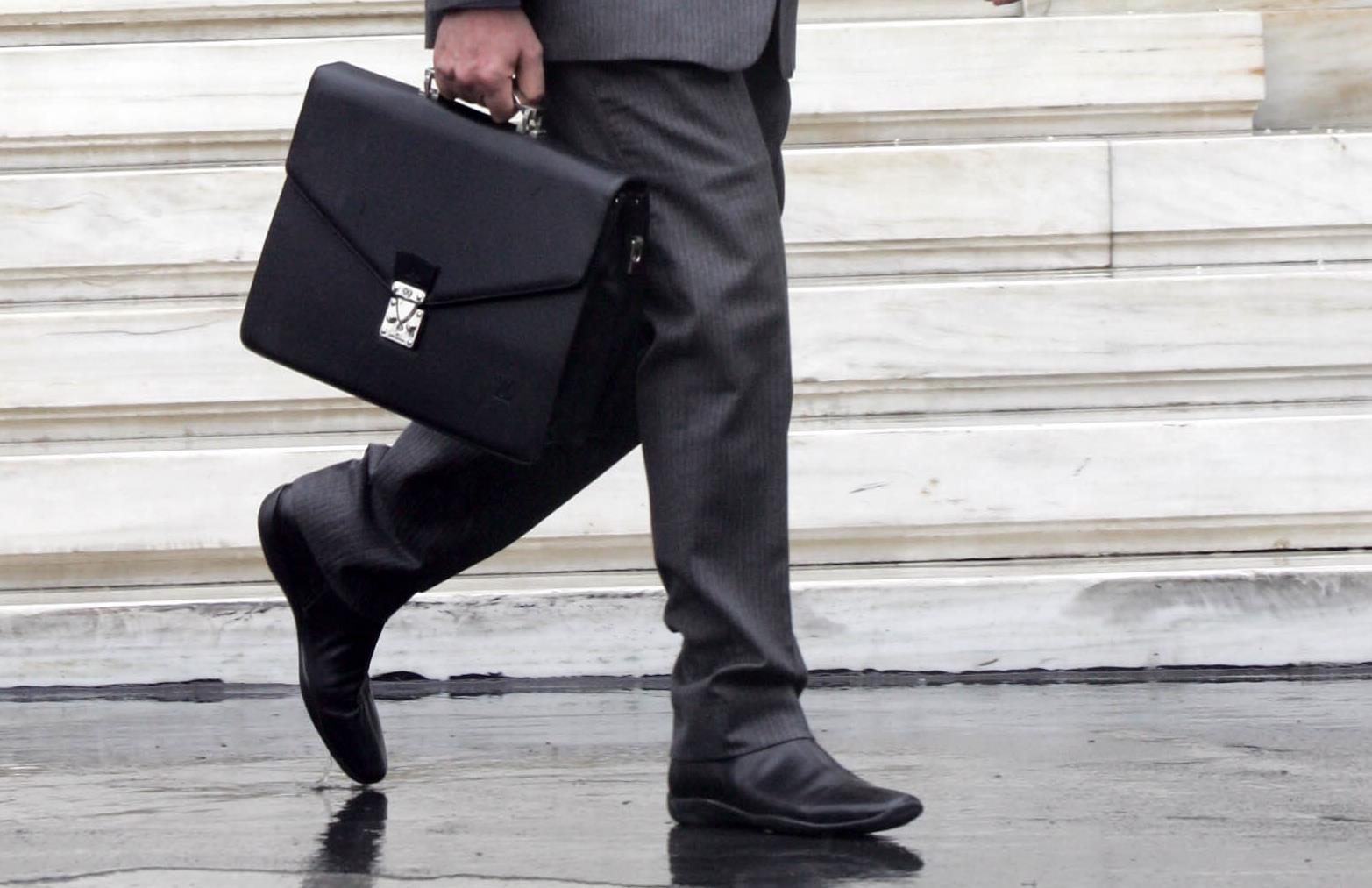 Novartis: Ανοίγουν λογαριασμοί σε Ελβετία και Κύπρο