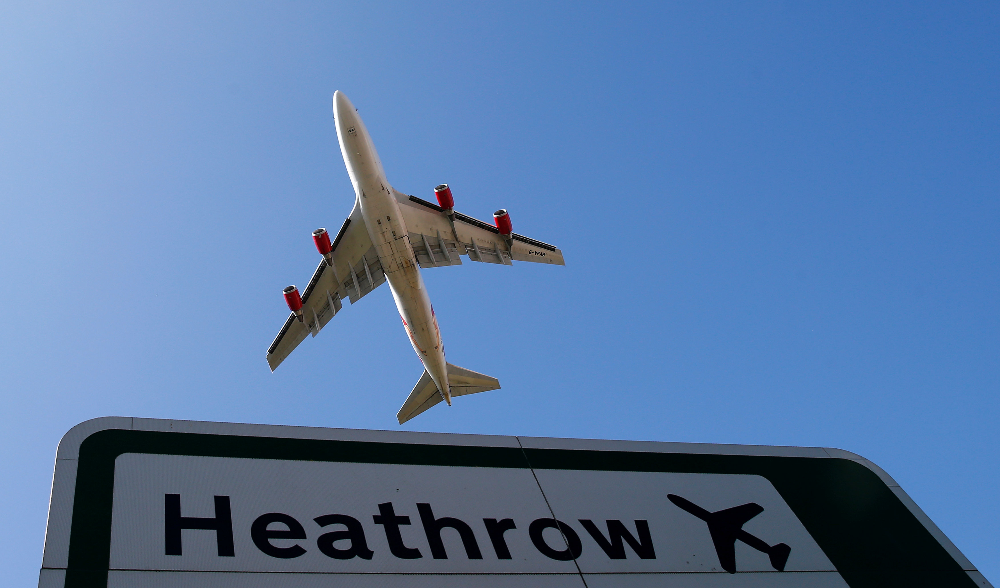 Βρετανία: Σοβαρό τροχαίο με ένα νεκρό στο αεροδρόμιο Χίθροου