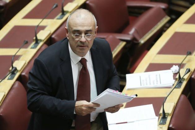 Ο Μάρδας έβγαλε το… κομπιουτεράκι για το συλλαλητήριο