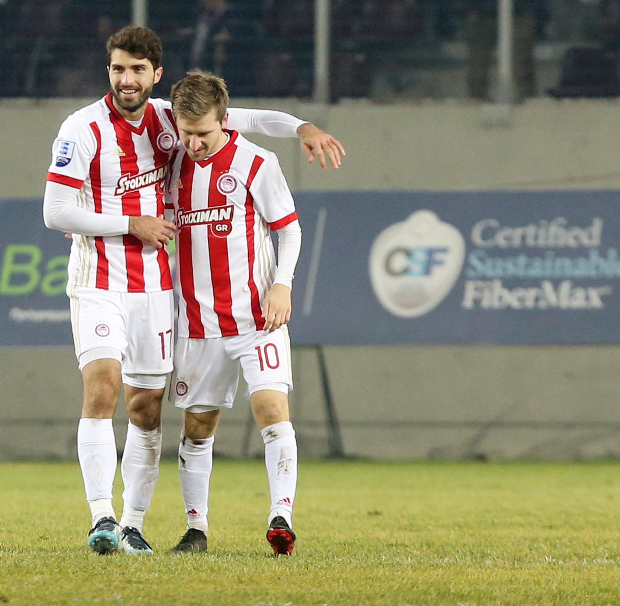 Μήνυμα τίτλου έστειλαν Ανσαριφάρντ και Μάριν