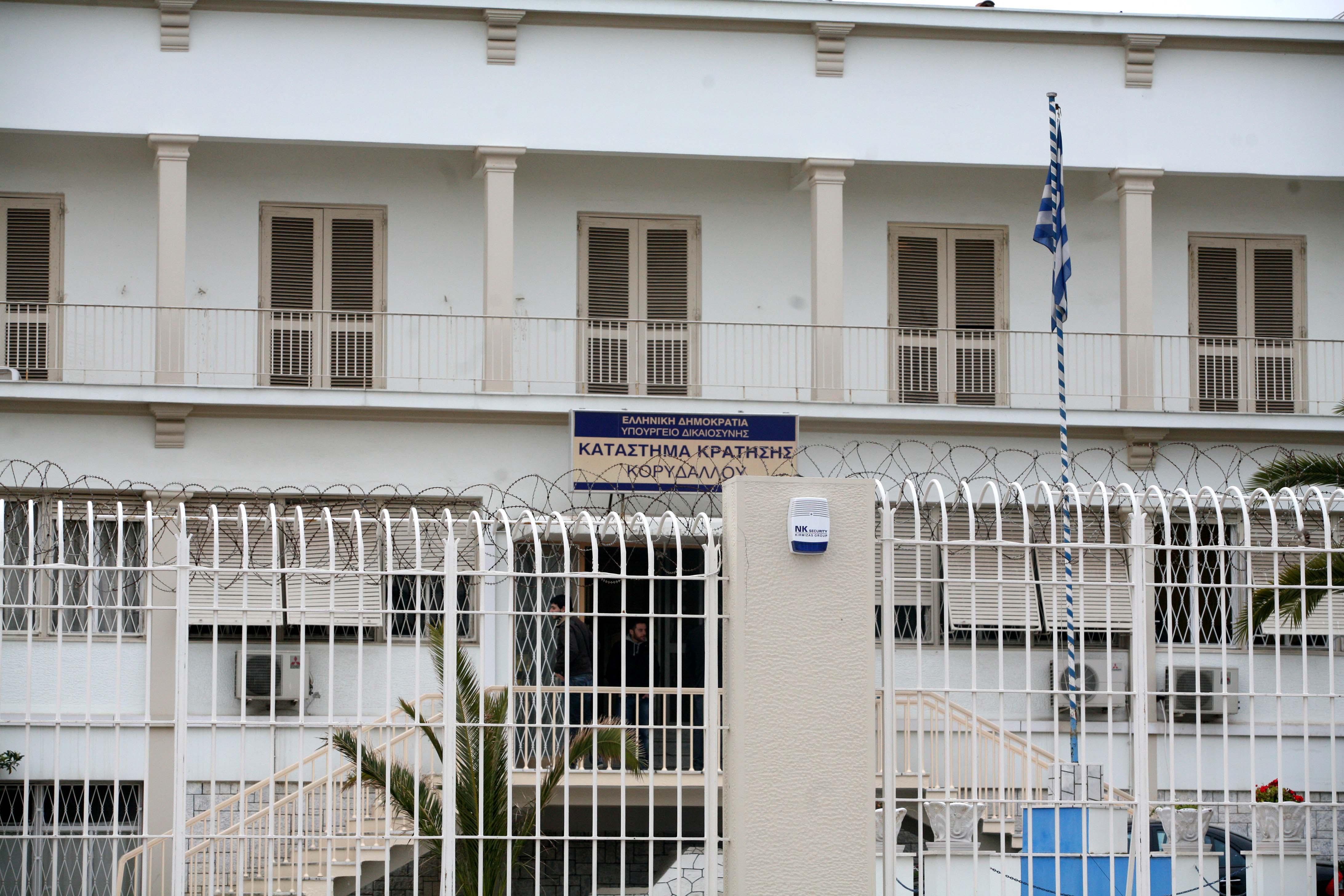 Απετράπη απόδραση κρατούμενου από τις φυλακές Κορυδαλλού
