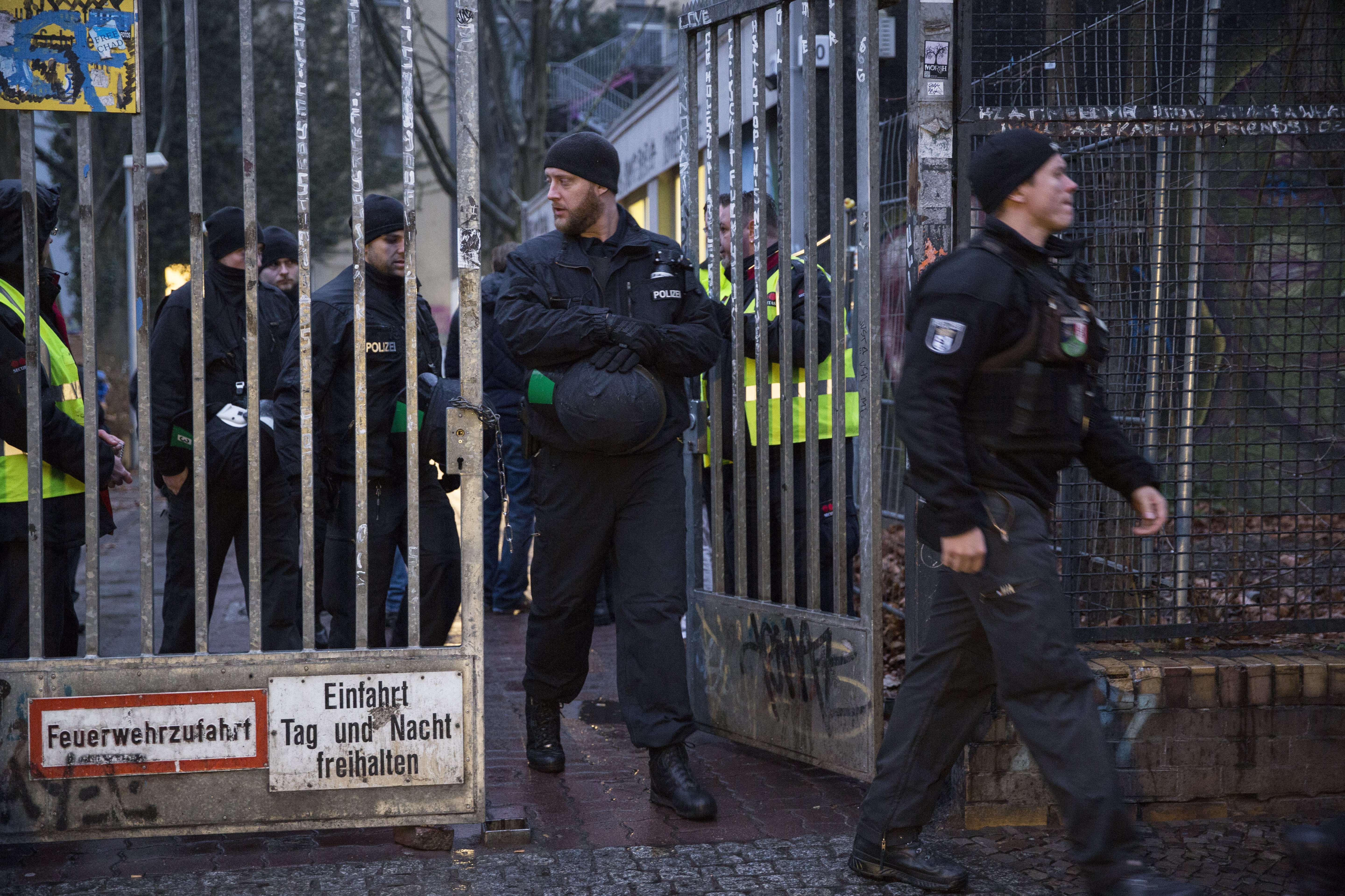 Οι γερμανικές αρχές χορήγησαν άσυλο σε τέσσερις τούρκους στρατιωτικούς