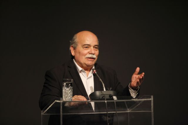 Αντιεξουσιαστές εμπόδισαν ομιλία του Νίκου Βούτση