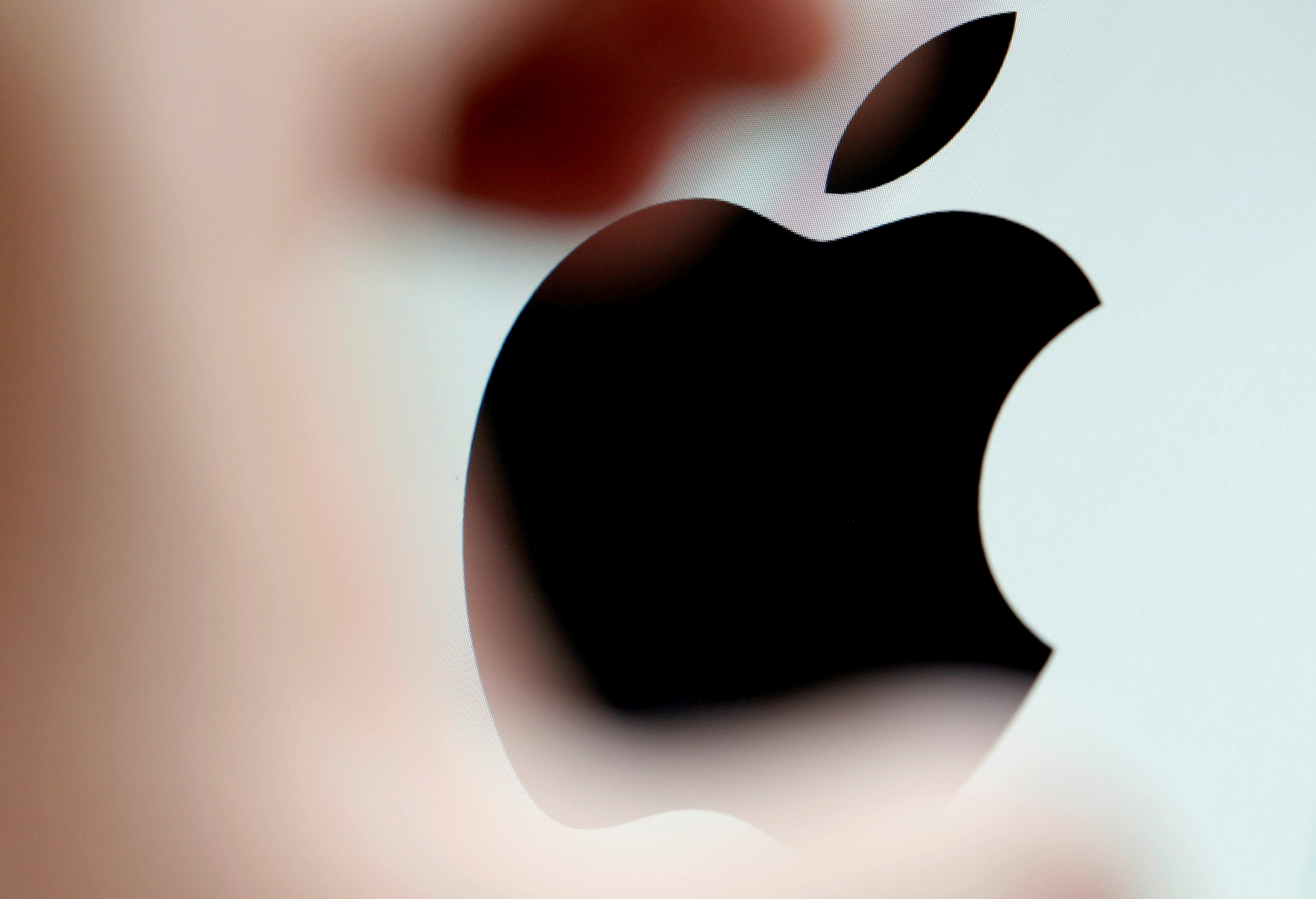 Η Apple πουλάει λιγότερα iPhones αλλά βγάζει περισσότερα κέρδη