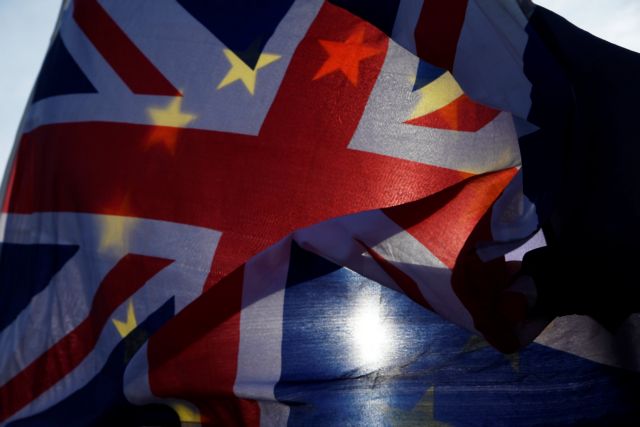 Politico: Κινδυνεύει η συμφωνία για Brexit λόγω βρετανικής αοριστίας