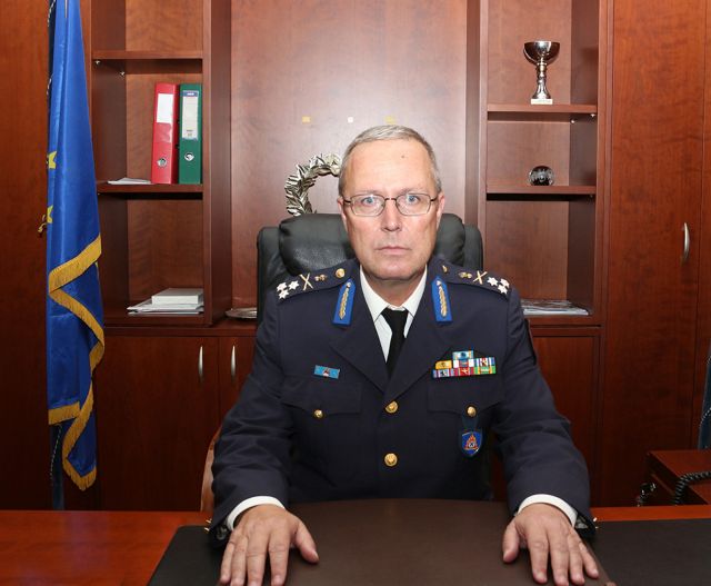 Νέος αρχηγός του Πυροσβεστικού Σώματος ο αντιστράτηγος Σ. Τερζούδης