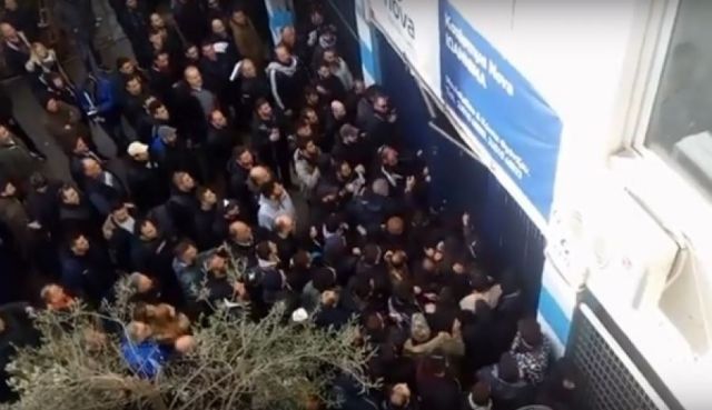 Οπαδοί του ΠΑΟΚ έκαναν… ντου στους Ζωσιμάδες [Βίντεο]