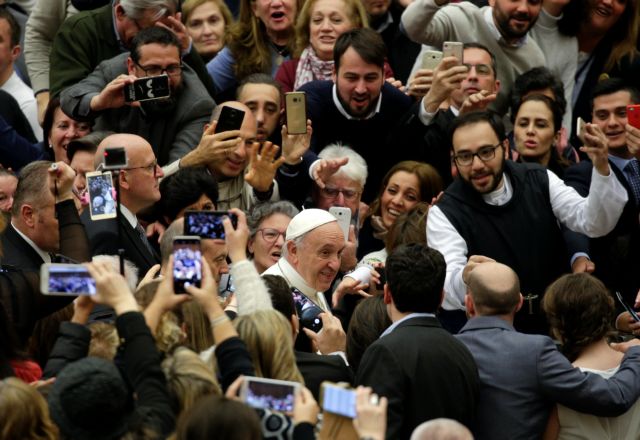«Πόλεμος» στο Βατικανό με αφορμή την επαναπροσέγγιση με την κομμουνιστική Κίνα