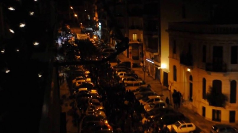 Αντιεξουσιαστές καταδιώκουν διακινητές ναρκωτικών στα Εξάρχεια [Βίντεο]