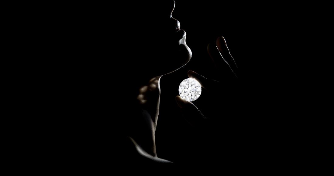 Σπάνιο λευκό διαμάντι, 102 καρατίων βγαίνει σε δημοπρασία