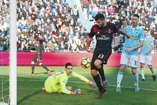 «Τεσσάρα» της Μίλαν στη ΣΠΑΛ