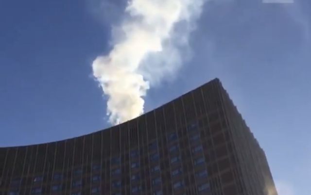 Φωτιά σε κεντρικό ξενοδοχείο της Μόσχας [Βίντεο]