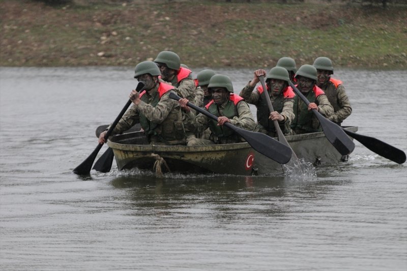 Μεγάλης κλίμακας τουρκική άσκηση στην περιοχή του Έβρου