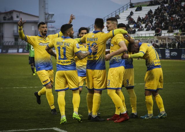 Ο Παναιτωλικός πέρασε από τη Λιβαδειά με 2-1