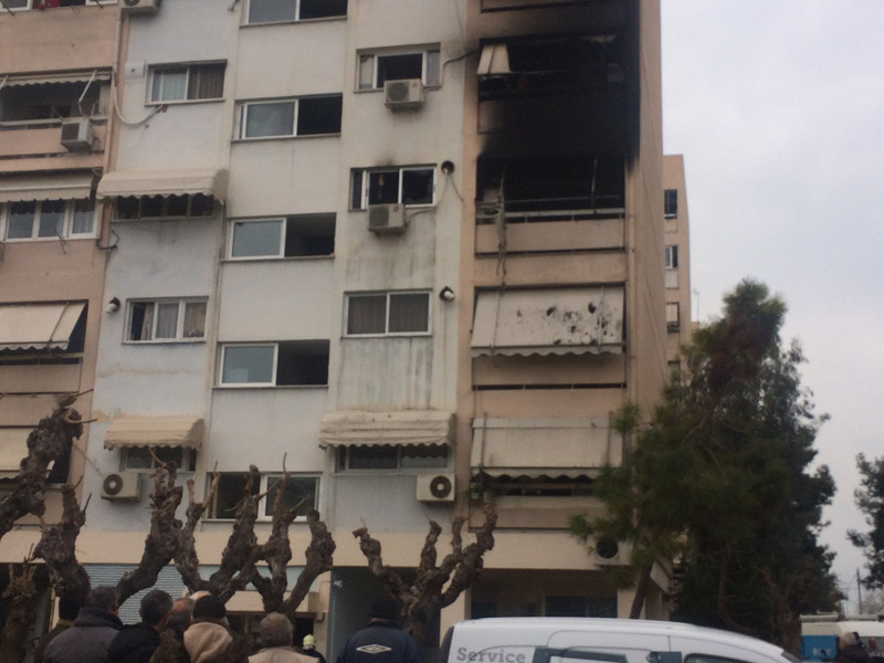 Δύο νεκροί από φωτιές σε διαμερίσματα σε Περιστέρι και Νίκαια