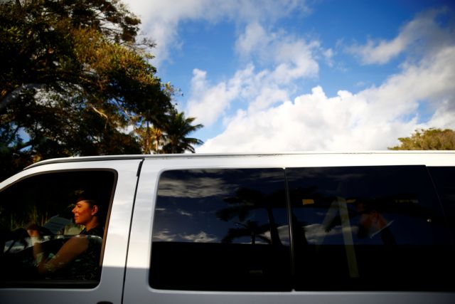 ΗΠΑ: Συνελήφθη οδηγός βαν για κατοχή όπλου ενώ μετέφερε δημοσιογράφους του Τραμπ