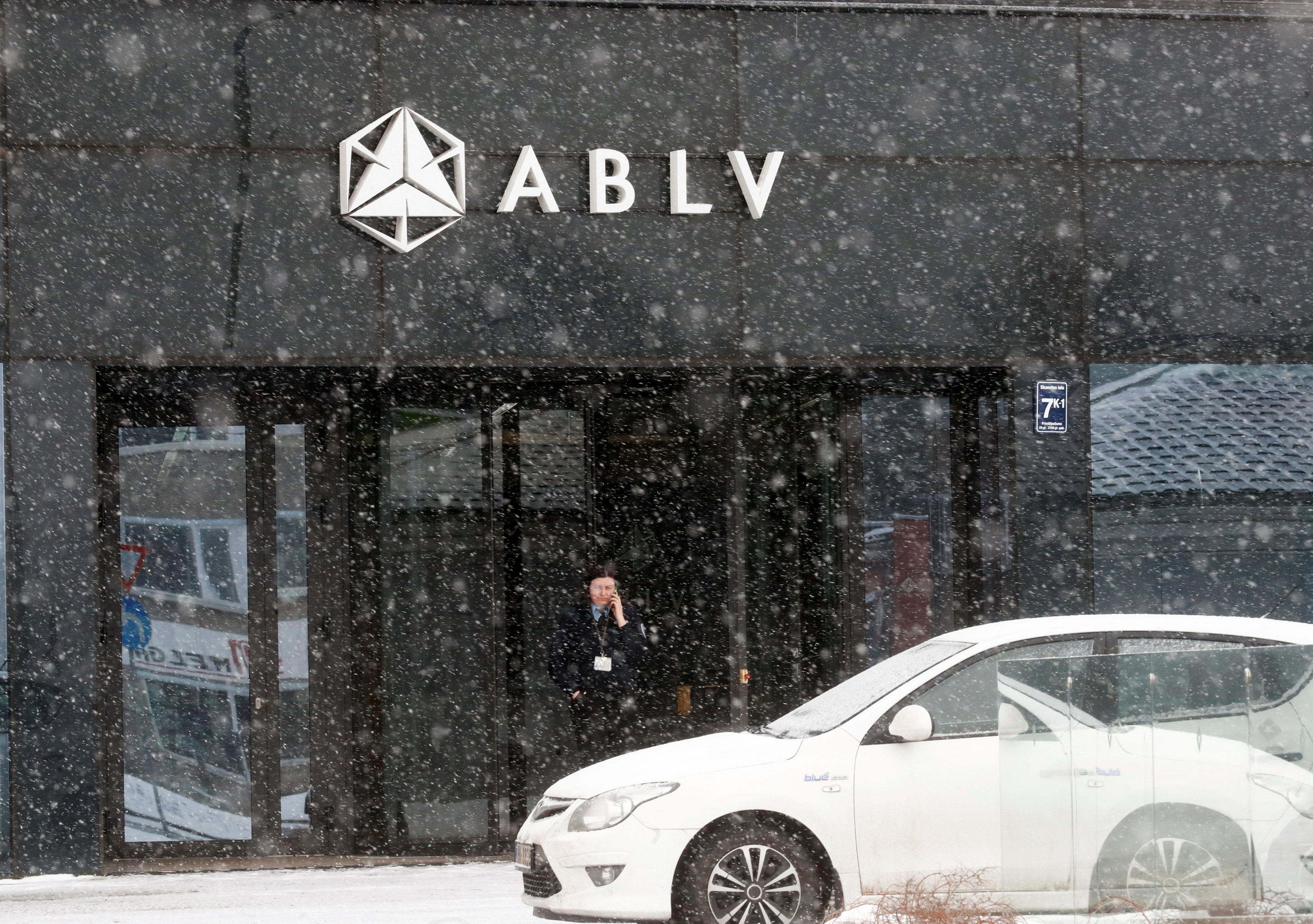 Η τράπεζα ABLV κηρύσσεται σε χρεοκοπία