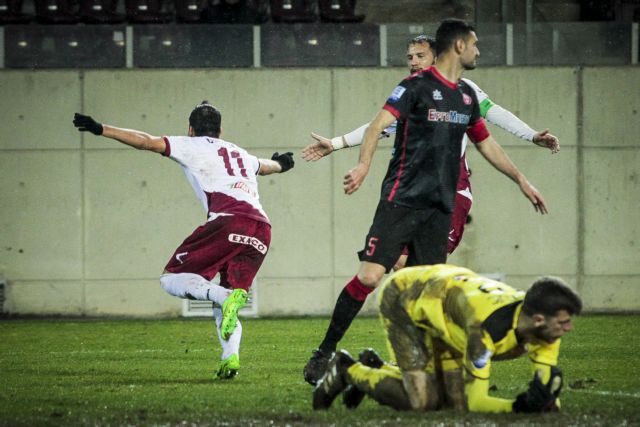 Η Λάρισα νίκησε εύκολα 1-0 τον Πλατανιά