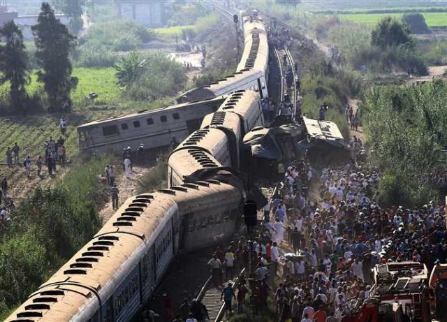 Αίγυπτος: Επτά νεκροί ο επίσημος απολογισμός από σύγκρουση τρένων