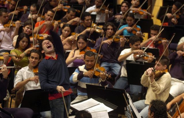 Ακυρώνονται οι συναυλίες της ορχήστρας Simón Bolívar στο Μέγαρο