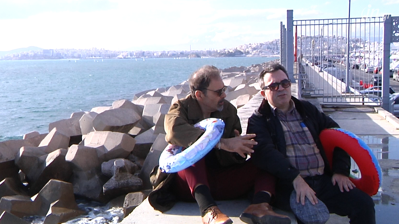 Ο Αντώνης και ο Γιάννης πάνε για μπάνιο