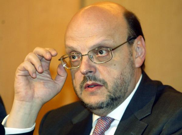 Καρφί Αντώναρου: Όποιος είναι αθώος εμφανίζεται στην Επιτροπή για τη Novartis