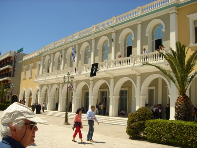 Σορός νέου άνδρα βρέθηκε στο κέντρο της πόλης της Ζακύνθου