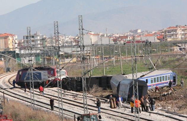 Εκτροχιάστηκε εμπορική αμαξοστοιχία στην Κατερίνη