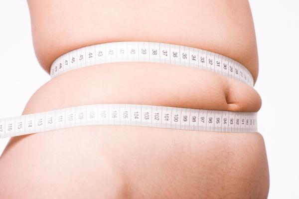 Παχυσαρκία και περιττά κιλά «κόβουν» χρόνια ζωής