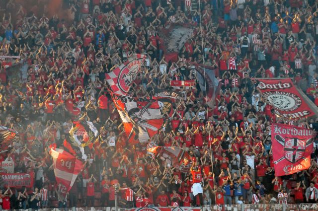 Θύρα 7: «Ο Μαρινάκης να μην κάνει πίσω, δεν είναι μόνος»