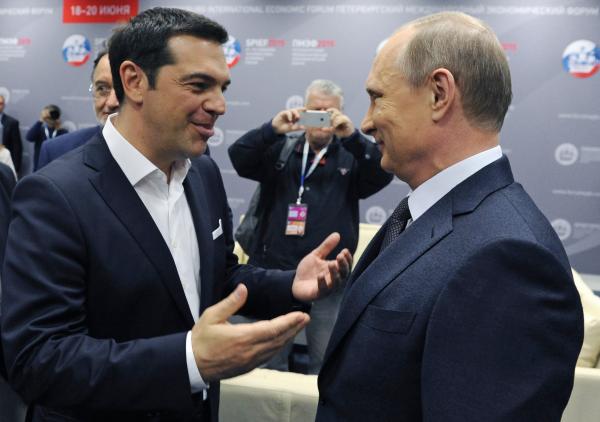 Athens calling Moscow: Tsipras invited to Moscow, briefs Putin on theTurkish problem