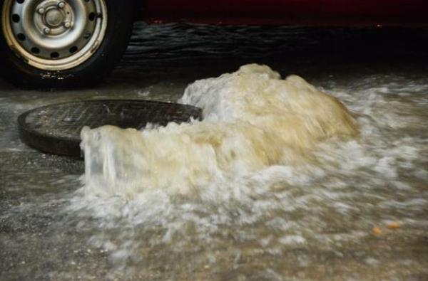 Προβλήματα στη Θάσο από τη βροχή και το χαλάζι