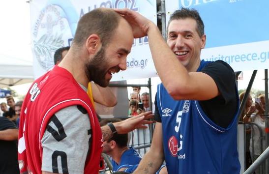 Συγχαρητήρια από Διαμαντίδη και Ζήση στον Σπανούλη [Βίντεο]