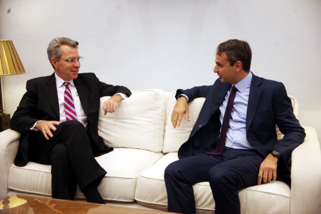 Ζήτημα απελευθέρωσης των δύο στρατιωτικών έθεσε ο Μητσοτάκης στον Πάιατ