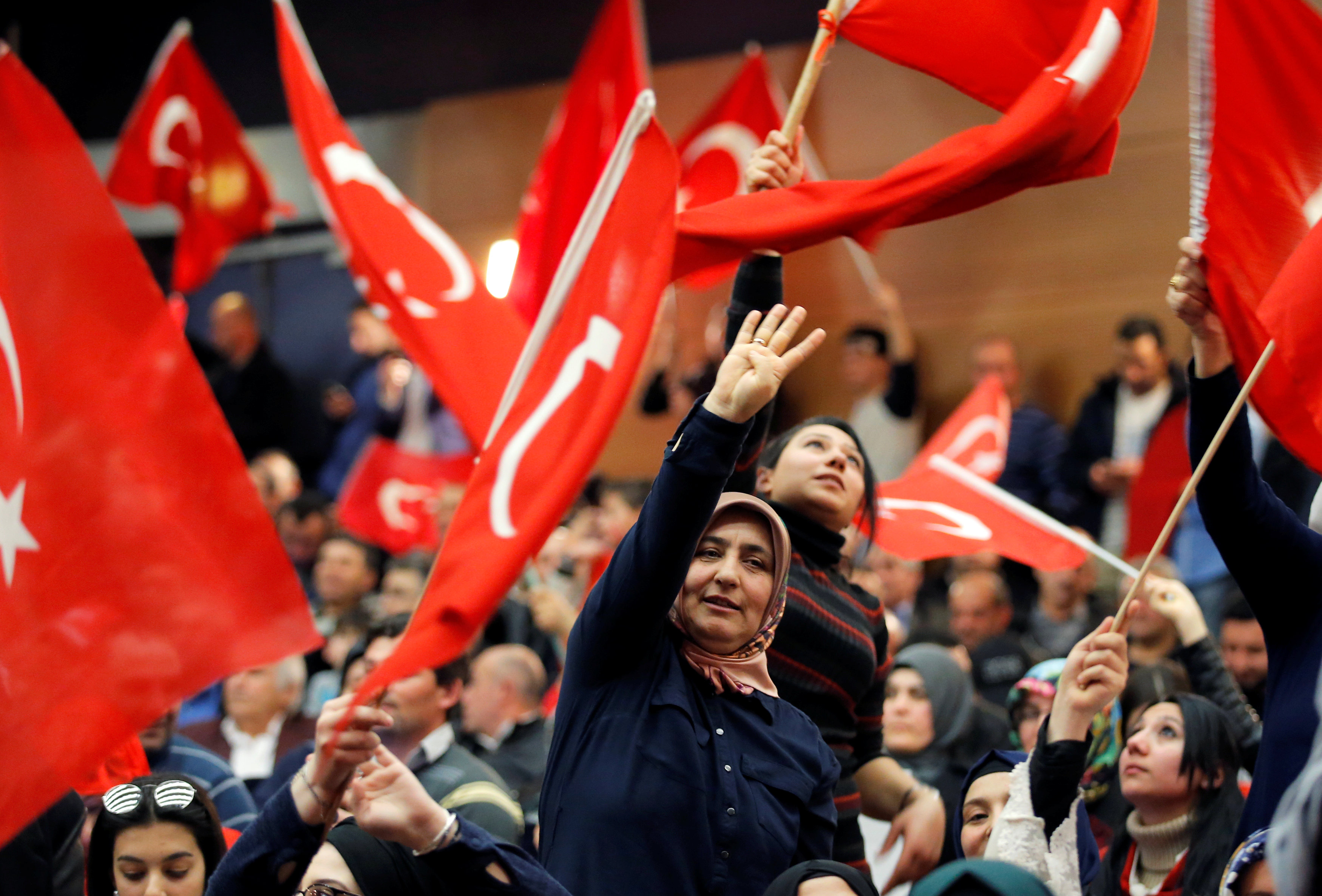 ‘Turkish flag will wave over Athens again’ says Erdogan’s far-right ally
