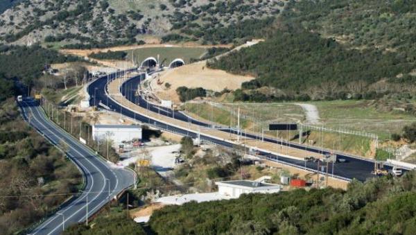 Πόσο κοστίζει ένα χιλιόμετρο στους ελληνικούς αυτοκινητόδρομους