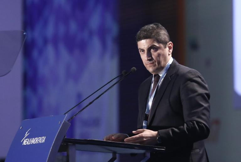 Αυγενάκης: Ανομία και αναρχία στο κέντρο της Αθήνας