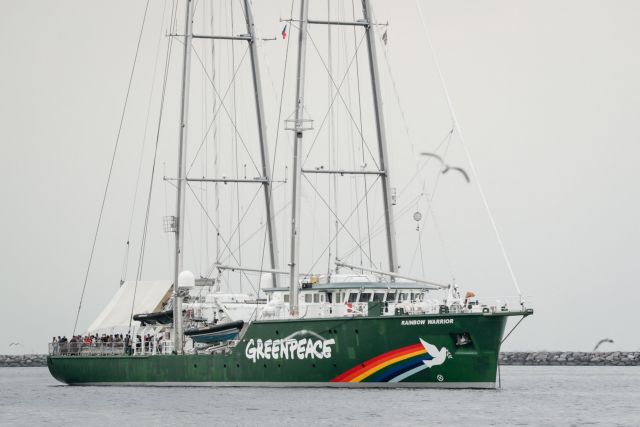 Greenpeace: Συμπληρώματα διατροφής απειλούν την Ανταρκτική