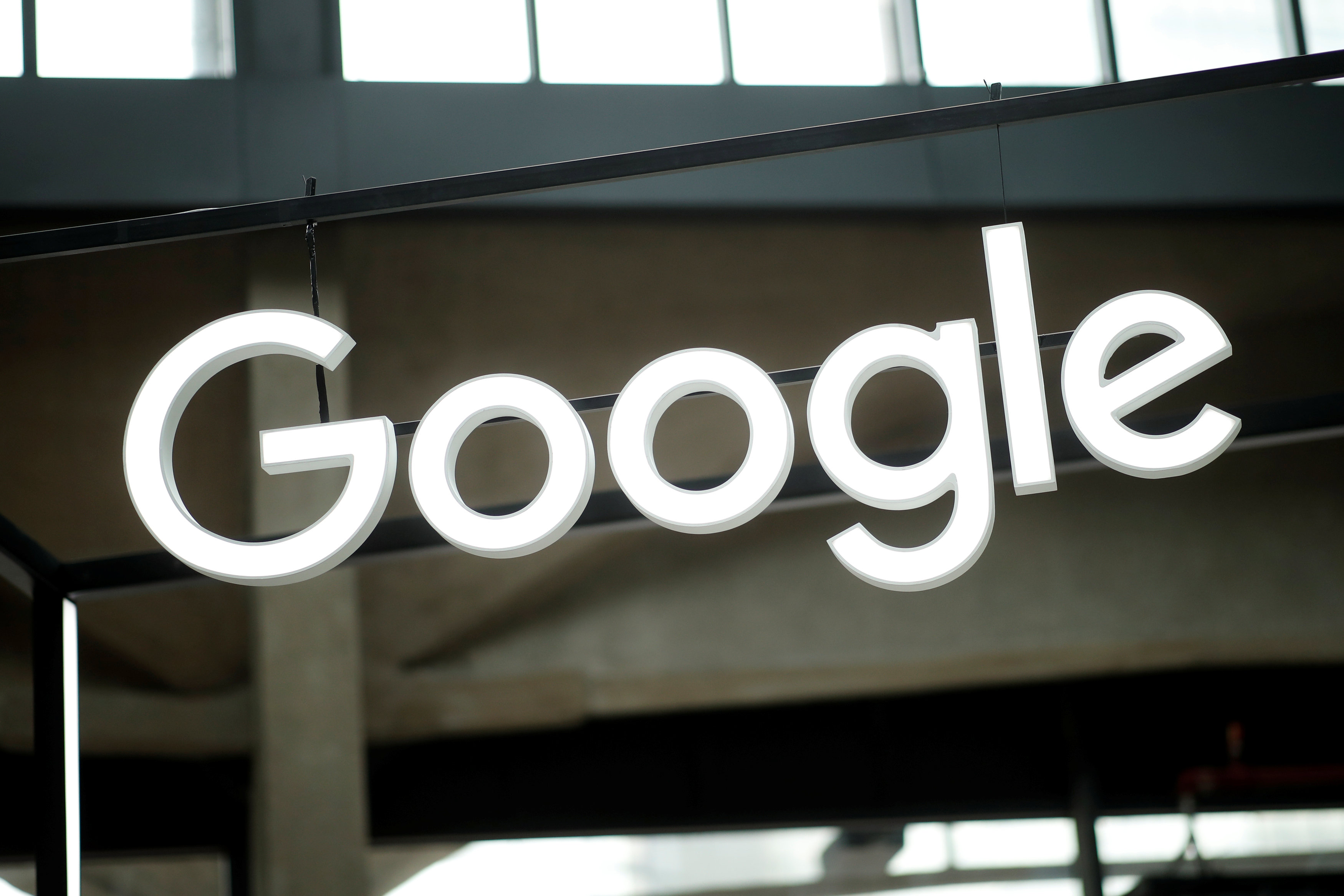 Η Google απομάκρυνε 100 κακόβουλες διαφημίσεις το δευτερόλεπτο το 2017