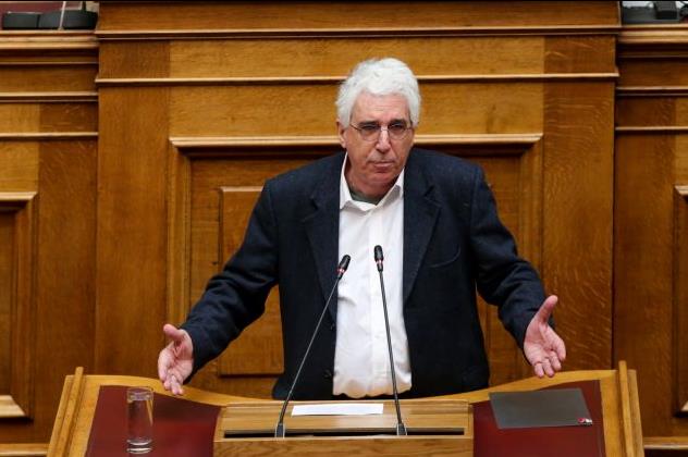 Παρασκευόπουλος: Και εγώ έπαιρνα το επίδομα ενοικίου