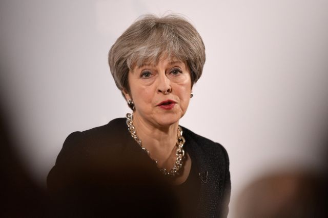 Μέι: Κοντά σε συμφωνία για τους όρους μεταβατικής περιόδου